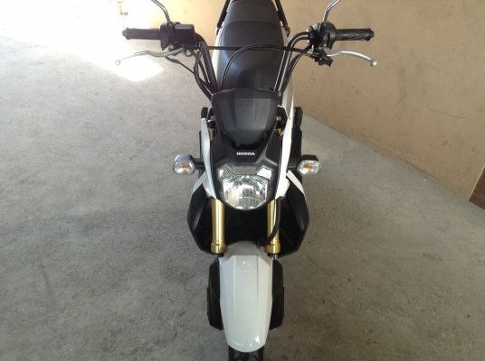 ขาย!!! ซูมเม่อX สภาพสวย ปี56 รถเครื่องดีคับ ทะเบียนครบ ภาษีไม่หมด