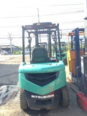 ขายถูกจริงๆ!!!รถยกมิตซูรุ่นล่าสุดเครื่อง"ดีเซล" ยก2.5 ตัน สูง 3 เมตร (หรือสูงตามต้องการ) 299,000 ด่วนๆๆ 094-426-7888