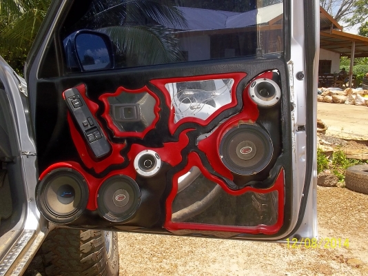 ขายโฟวีน 4x4 ไทเกอร์ เอกสารพร้อมโอน ขายโฟวีน 4x4 ไทเกอร์ เอกสารพร้อมโอน