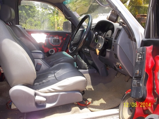 ขายโฟวีน 4x4 ไทเกอร์ เอกสารพร้อมโอน ขายโฟวีน 4x4 ไทเกอร์ เอกสารพร้อมโอน