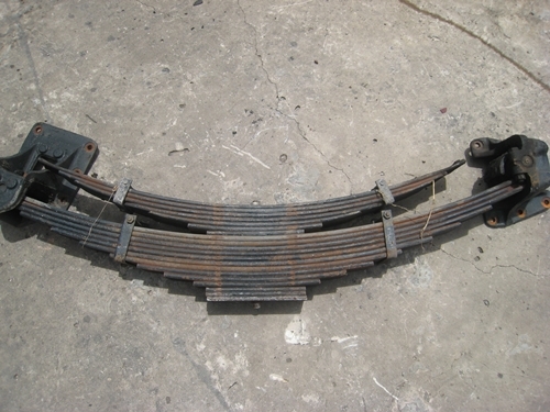 ขายแหนบหลัง ISUZU ROCKY พร้อมเต้า ของเก่านอก ซื้อเหมาต่อรองได้ ขายแหนบหลัง ISUZU ROCKY พร้อมเต้า ของเก่านอก ซื้อเหมาต่อรองได้