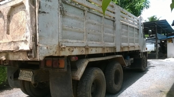 ขาย ROCKY 175 ดั้ม 2 เพลาช่วงล่างจัมโบ้ DL คัสซีสวยจัด เครื่อง 6BG1 175 แรงม้า สโลว์เดิม เบรคลมดัน ทะเบียนเต็มพร้อมโอน ราคาต่อรองได้