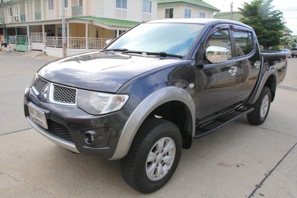 Triton Plus 2.4 CNG ปี 2011 ไมล์ 13x,xxx Triton Plus 2.4 CNG ปี 2011 ไมล์ 13x,xxx