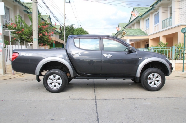 Triton Plus 2.4 CNG ปี 2011 ไมล์ 13x,xxx Triton Plus 2.4 CNG ปี 2011 ไมล์ 13x,xxx