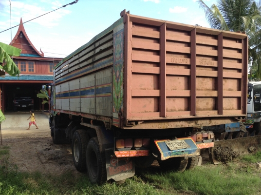 ขายรถสิบล้อFM3H195แรงเครื่ิงเดิม. เกียรเดิม หัวสวยกะบะเนียมรถมือเดียวป้ายแดง ขายรถสิบล้อFM3H195แรงเครื่ิงเดิม. เกียรเดิม หัวสวยกะบะเนียมรถมือเดียวป้ายแดง