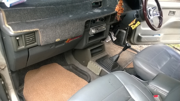 Mitsubishi aerobody l200