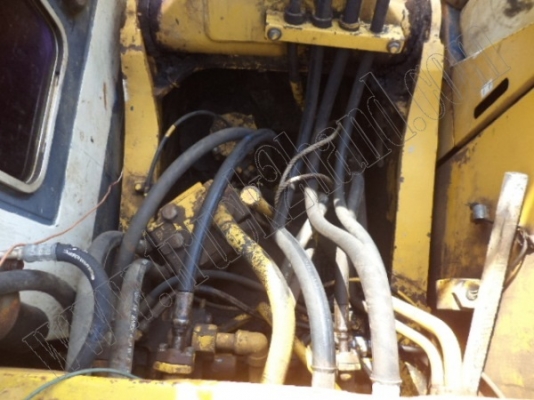 รถแบคโฮ KOMATSU PC120-3