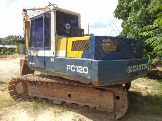 รถแบคโฮ KOMATSU PC120-3