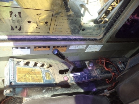 รถแบคโฮ KOMATSU PC120-3