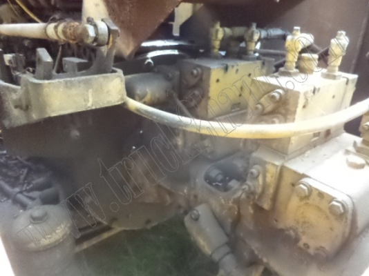 รถแบคโฮ KOMATSU PC120-3