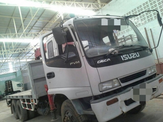 รถอีซูซุ 10 ล้อ ติดเครน 3 ตัน. 195 แรงม้า ปี 40. สนใจติดต่อ 081 - 6079515