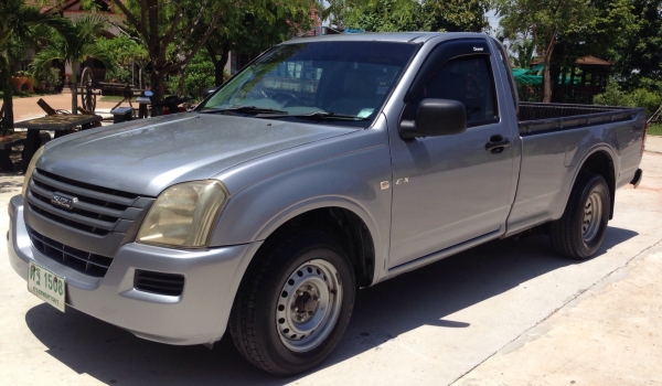 ขายดาวน์ ISUZU D-MAX SPARK EX Ddi-iTEQ 2.5 MT ปี 49 คอมมอนเรลสุดประหยัดใช้งานดี เครื่องแรงดีม่กครับ ภายในเก๋งคอนโซลสวยครบพร้อม เครื่องเสียง แอร์เย็น พวงมาลัยเพาเวอร์ ภายนอกบางเดิมดี กระบะปูพื้นยางลายเนอร์ครบ ช่วงล่างแน่นหนึบดี เอกสารทะเบียนภาษีครบพร้อมโอน