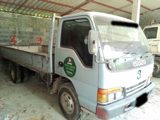 ขายรถ6ล้อรั้ว ISUZU NPR66LX5S เครื่อง 120 แรงม้า ฝาดำ สนใจโทร 081-9701072