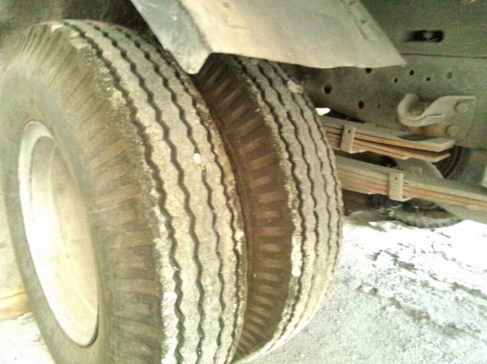 ขายรถ6ล้อรั้ว ISUZU NPR66LX5S เครื่อง 120 แรงม้า ฝาดำ สนใจโทร 081-9701072