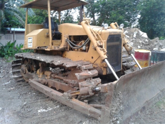 แทรคเตอร์ CAT D4E ตีนเป็ด