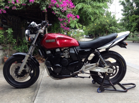 ด่วนๆเงินพร้อมมายกไปครับ Yamaha xjr400 อินวอย์ ด่วนๆเงินพร้อมมายกไปครับ Yamaha xjr400 อินวอย์