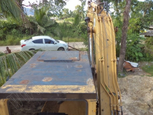 รถแบคโฮ KOMATSU PC120-3