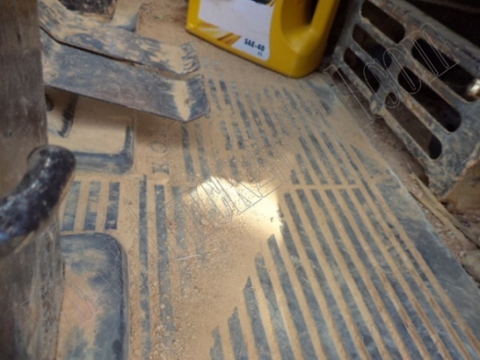 รถแบคโฮ KOMATSU PC120-3