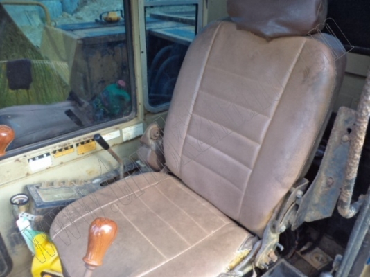 รถแบคโฮ KOMATSU PC120-3