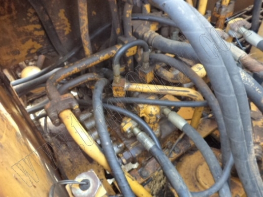 รถแบคโฮ KOMATSU PC120-3