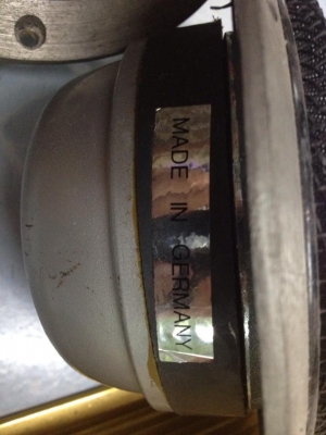 ลำโพง karstadt DM-520 1คู่ 2500 บาท