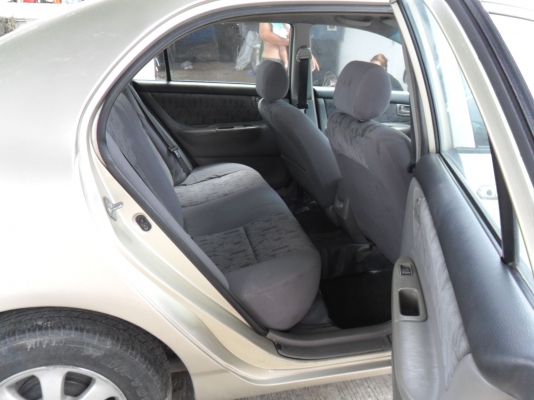 ขายโตโยต้าแอลติส ตัว เจ ชลบุรี