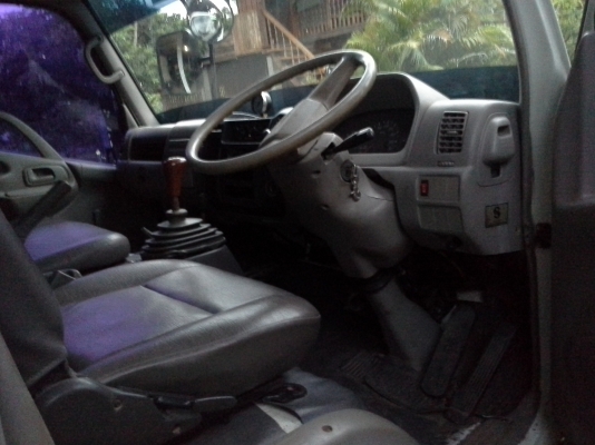 คุณ วิรัตน์ รับรถกลับบ้านแล้วครับ ขอบคุณครับ  6 ล้อดั้ม HINO ดูโท่ 130 แรง เทอร์โบว์ หัวกว้าง ปี 46 แอร์ เพาเวอร์ เบรกทริฟฟี่ รถสวยจัด พร้อมใช้สุดๆ