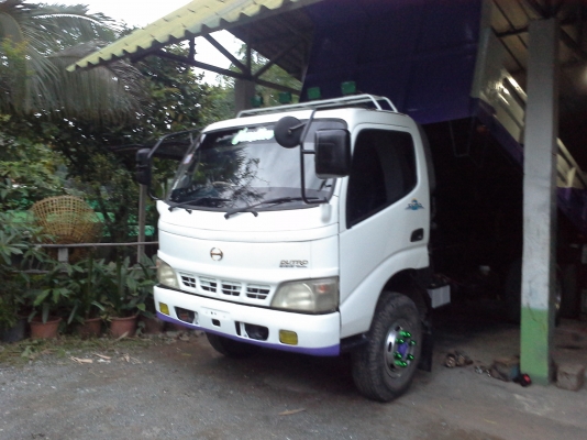 คุณ วิรัตน์ รับรถกลับบ้านแล้วครับ ขอบคุณครับ  6 ล้อดั้ม HINO ดูโท่ 130 แรง เทอร์โบว์ หัวกว้าง ปี 46 แอร์ เพาเวอร์ เบรกทริฟฟี่ รถสวยจัด พร้อมใช้สุดๆ