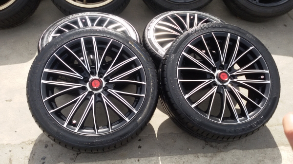 ขายล้อ LENSOขอบ17พร้อมยางชุดละ12800
