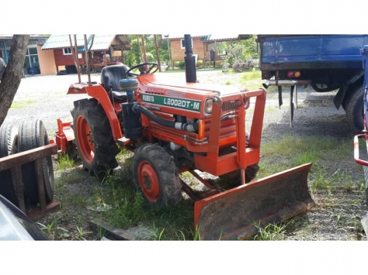 ขายรถไถKUBOTA 2002 4×4โฟร์ 3สูบ อุปกรณ์ครบ โรตารี่ ดันหน้า ผานหลัง จอบหมุน เครื่่องดี สภาพพร้อมใช้งาน สนใจโทร 090-8588220คุณนะ หรือ www.truck.in.th/498 Line ID narong498 ขายรถไถKUBOTA 2002 4×4โฟร์ 3สูบ อุปกรณ์ครบ โรตารี่ ดันหน้า ผานหลัง จอบหมุน เครื่่องดี สภาพพร้อมใช้งาน สนใจโทร 090-8588220คุณนะ หรือ www.truck.in.th/498 Line ID narong498