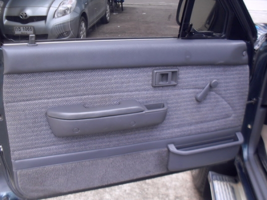 ขาย TOYOTA LN 111 SR5 2.8 รุ่นนำเข้าแท้ๆ สวยๆ สมบูรณ์มาก ขาย TOYOTA LN 111 SR5 2.8 รุ่นนำเข้าแท้ๆ สวยๆ สมบูรณ์มาก