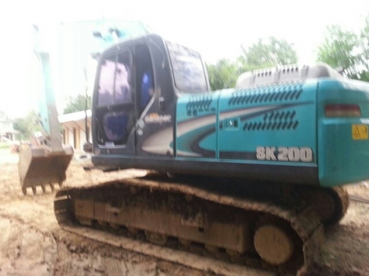 ขายแบคโคKOBELCO SK200-8 YN11 ใช้งานน้อย สภาพพร้อมใช้งาน เอกสารพร้อมโอน สนใจโทร 090-8588220คุณนะ หรือ www.truck.in.th/498 ID:narong498
