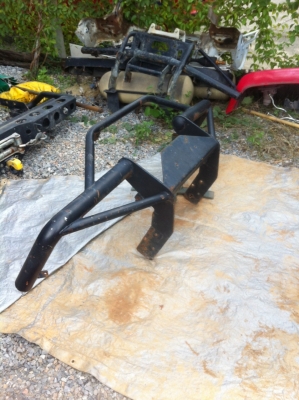 กันหน้า4x4 ไมตี่ งานสร้างเอง มีช้องวางวิน รับติดตั้งใส่รุ่นอื่นๆ