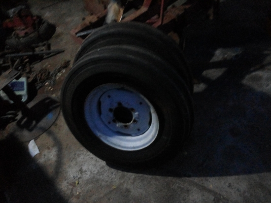 ขายยางล้อหน้าขอ16พร้อมกะทะของนอก100\%4500ขาย