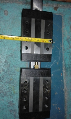 ขายชุดลูกกลิ้งรางสไลด์ 35 มม ยาว 93 ซม สภาพใหม่ มาก ๆ