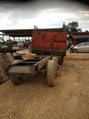 ISUZU-หัวยาว-เพลาเดียว-เครื่อง6BF-เพาว์เวอร์.ทิ๊ปฟี่ครื่งท่อน.ครัชซีมีตำหนิ.ทะเบียนพร้อม.ขายตามสภาพครับราคา.195.000.บ