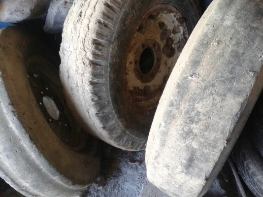 คานหน้ารถไถฟอร์ด พร้อมล้อหน้า