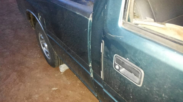 ***ขายแล้วครับขอบคุณ Truck2hand ขายกระบะตอนเดียว มังกรทองยอดนิยม ISUZU SPARK EX2.5 ปี38/95 เครื่องมังกรทอง90HP เดิมๆ เกียร์เดิม เครื่องแห้งๆ แน่นๆ แรงดี ประหยัดสุด เกียรืดีไม่หลุด ช่วงล่างดีคัสซีดี ไม่ปะไม่ดาม กระบะดีมีพื้นปูกระบะ หน้า-หลังเดิมไม่เคยชนหนั ***ขายแล้วครับขอบคุณ Truck2hand ขายกระบะตอนเดียว มังกรทองยอดนิยม ISUZU SPARK EX2.5 ปี38/95 เครื่องมังกรทอง90HP เดิมๆ เกียร์เดิม เครื่องแห้งๆ แน่นๆ แรงดี ประหยัดสุด เกียรืดีไม่หลุด ช่วงล่างดีคัสซีดี ไม่ปะไม่ดาม กระบะดีมีพื้นปูกระบะ หน้า-หลังเดิมไม่เคยชนหนั