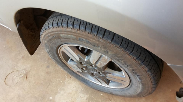 ***ขายแล้วครับขอบคุณ Truck2hand ขายกระบะแค็ปบ้านๆ TOYOTA HILUX VIGO 2.5E EXTRACAB ปี48/05 เครื่องเดิมเกียร์เดิม เครื่องแน่น แห้งดี แรงดี เกียร์ไม่มีหอน ช่วงล่างหนึบดี คัสซีสวยเดิม ไม่ผุ ไม่ดาม กระบะดีมีพื้นปูกระบะ หน้า-หลังเดิมๆ ไม่เคยชนหนัก ภายในคอนโซลเต