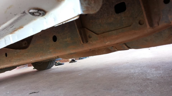 ***ขายแล้วครับขอบคุณ Truck2hand ขายกระบะแค็ปบ้านๆ TOYOTA HILUX VIGO 2.5E EXTRACAB ปี48/05 เครื่องเดิมเกียร์เดิม เครื่องแน่น แห้งดี แรงดี เกียร์ไม่มีหอน ช่วงล่างหนึบดี คัสซีสวยเดิม ไม่ผุ ไม่ดาม กระบะดีมีพื้นปูกระบะ หน้า-หลังเดิมๆ ไม่เคยชนหนัก ภายในคอนโซลเต