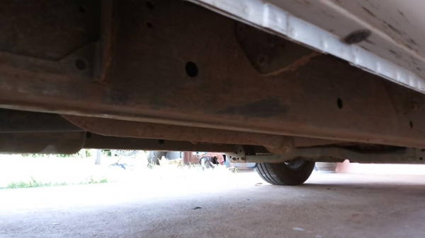 ***ขายแล้วครับขอบคุณ Truck2hand ขายกระบะแค็ปบ้านๆ TOYOTA HILUX VIGO 2.5E EXTRACAB ปี48/05 เครื่องเดิมเกียร์เดิม เครื่องแน่น แห้งดี แรงดี เกียร์ไม่มีหอน ช่วงล่างหนึบดี คัสซีสวยเดิม ไม่ผุ ไม่ดาม กระบะดีมีพื้นปูกระบะ หน้า-หลังเดิมๆ ไม่เคยชนหนัก ภายในคอนโซลเต