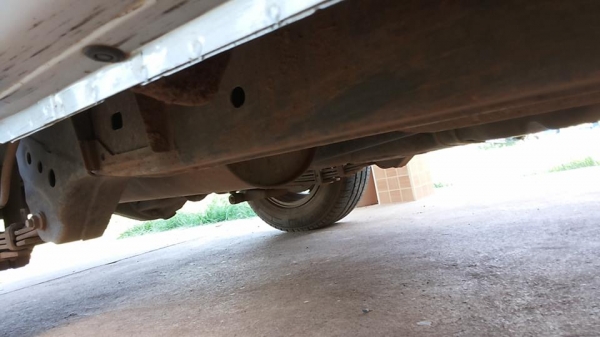 ***ขายแล้วครับขอบคุณ Truck2hand ขายกระบะแค็ปบ้านๆ TOYOTA HILUX VIGO 2.5E EXTRACAB ปี48/05 เครื่องเดิมเกียร์เดิม เครื่องแน่น แห้งดี แรงดี เกียร์ไม่มีหอน ช่วงล่างหนึบดี คัสซีสวยเดิม ไม่ผุ ไม่ดาม กระบะดีมีพื้นปูกระบะ หน้า-หลังเดิมๆ ไม่เคยชนหนัก ภายในคอนโซลเต