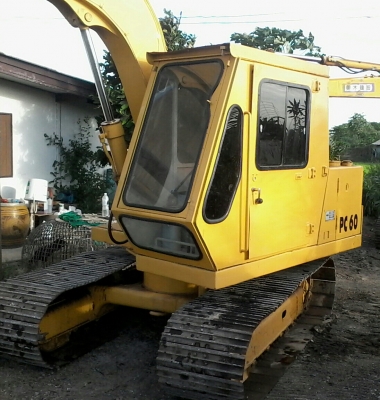 ขายpc60รถสวยพร้อมใช้งานราคาต่อรองได้แอร์หนาว