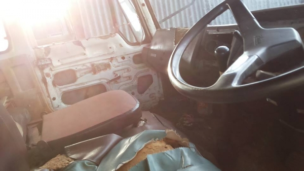 **690,000 บ.ต่อรอง**<<ถูกๆจัดให้ ร่วมสู้ด้วยกัน พี่น้องครับ !!>>ขาย10ล้อ2เพลาไม่ดั้ม HINO SUMO FM226 EM100-220HP เครื่องเดิมเกียร์เดิม สโลวเดิม เครื่องดีแรงดี แน่นดี สตาร์ทติดง่าย เกียร์ดีไม่หลุด ช่วงล่าง2เพลาเดิม คัสซีดีใหญ่ ไม่ปะไม่ดาม มีบวม **690,000 บ.ต่อรอง**<<ถูกๆจัดให้ ร่วมสู้ด้วยกัน พี่น้องครับ !!>>ขาย10ล้อ2เพลาไม่ดั้ม HINO SUMO FM226 EM100-220HP เครื่องเดิมเกียร์เดิม สโลวเดิม เครื่องดีแรงดี แน่นดี สตาร์ทติดง่าย เกียร์ดีไม่หลุด ช่วงล่าง2เพลาเดิม คัสซีดีใหญ่ ไม่ปะไม่ดาม มีบวม