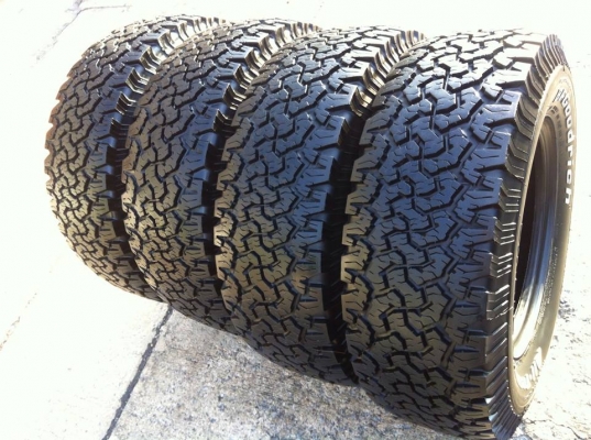 ขายยาง BF Goodrich All-terrain ขนาด 265 70 r16 ปี11 สวยๆ