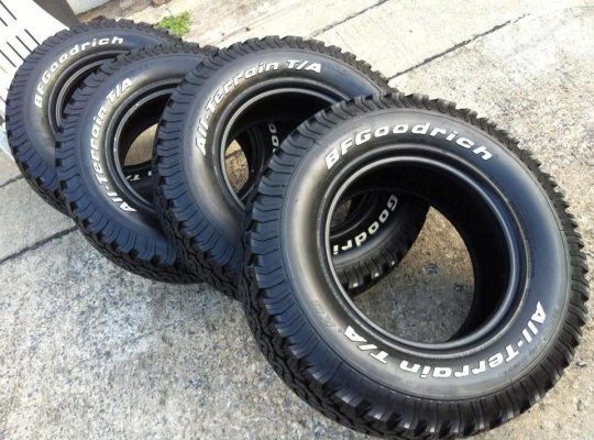 ขายยาง BF Goodrich All-terrain ขนาด 265 70 r16 ปี11 สวยๆ