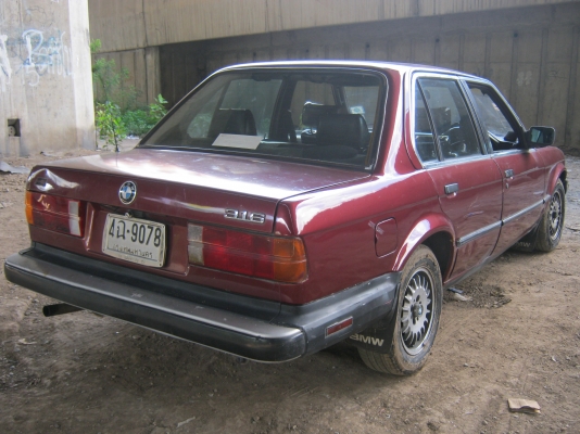 bmw E30 เครื่องtoyota4sเกียร์ออโตบางเดิมใช้แก๊สLPG30000