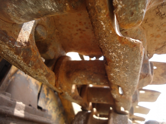 ขายด่วนรถแทร็กเตอร์D50Sเครือง4D-120-11ตีนตะขาบสภาพดี