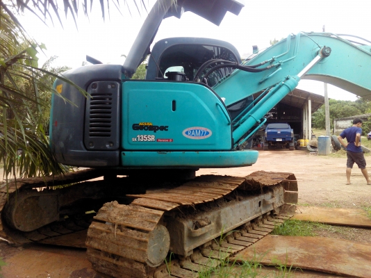 ขายแบคโฮ KOBELCO 135 YY 04 รถสวยพร้อมใช้ ขายแบคโฮ KOBELCO 135 YY 04 รถสวยพร้อมใช้