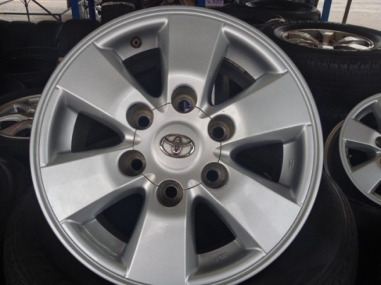 ล้อ แม็ก toyota pre runner โตโยต้า พรีรันเนอร์ขอบ 15